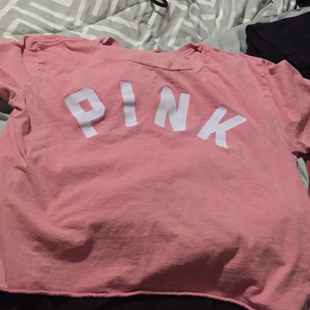 pink cropped top